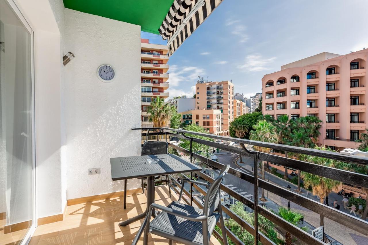 New 1 Bedroom Apartement On The Sea In Marbella. 외부 사진